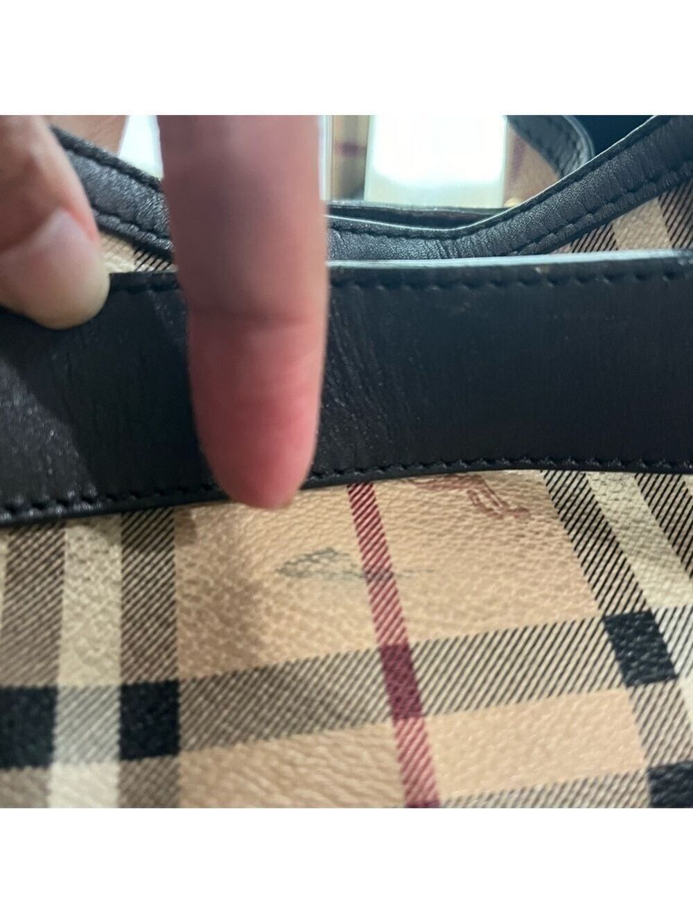 BURBERRY HAYMARKET CHECK HOBO - Picture 10 of 16